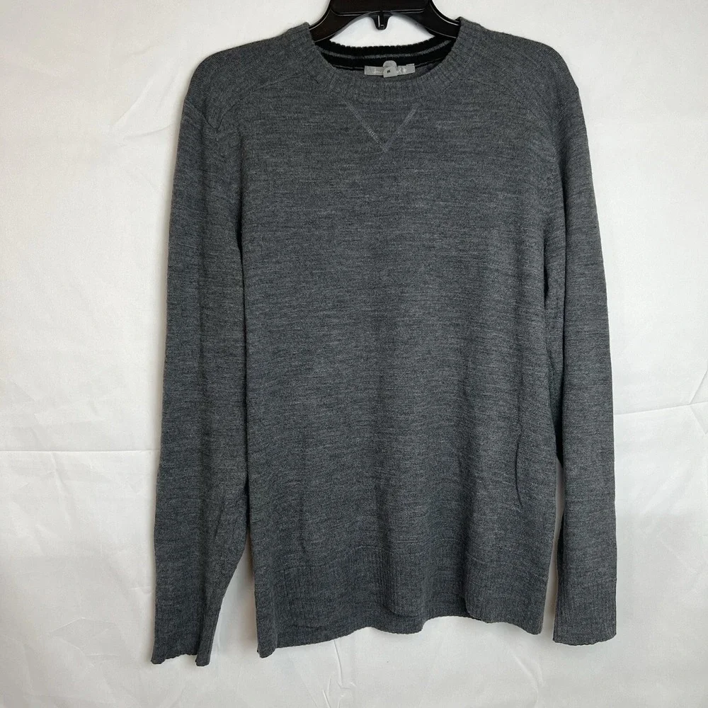 Smartwool  Crewneck Sweater Gray Wool Blend Hiking Men's Size Medium Damaged